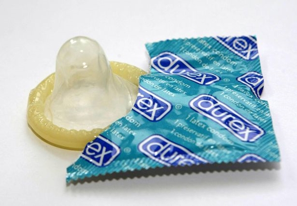 남자들이 콘돔 사용을 꺼리는'진짜 이유'
