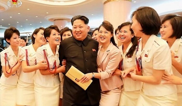 북한 김정은의'기쁨조'가 되기 위한 자격조건 8가지