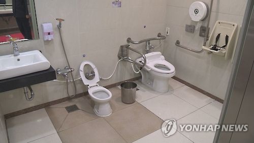 서울 지하철 화장실 중 가장'변기'가 자주 막히는 역은?