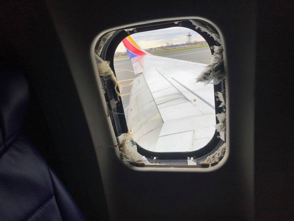 비행기 추락 순간 페이스북 라이브로 중계한 남성 (+ 실제 사진)