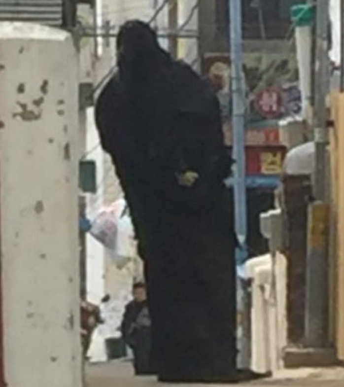 서울 구로구에 나타난 소름돋는 정체불명 형체