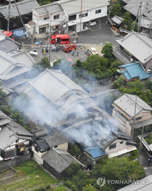 전문가 경고 오사카 지진 1주일 안에 또 온다
